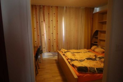 Voll möbliert 4-Zimmer-Wohnung in Steglitz