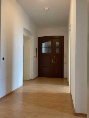 Erfurt-Zentrum/Am Anger - moderne 4 Zimmer mit Balkon und Keller - direkt vom Eigentümer