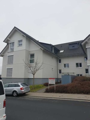 Exklusive Neubauwohnung, helle, moderne u. barrierefreie 4 -ZKB-Whg. Nr. 6