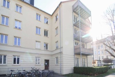 Gepflegte 2-Zimmer-Eigentumswohnung mit Balkon und Stellplatz