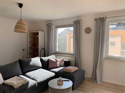 Schöne, zentrale 3-Zimmer Wohnung nähe Südbahnhof - WG geeignet; AB NOVEMBER
