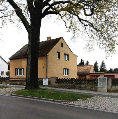 Großzügiges Anwesen mit viel Potential im Zentrum von Bernsdorf