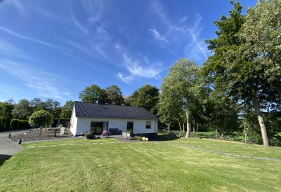 Möblierte 2-Zimmer-Einliegerwohnung im Dortmunder Süden – 77 m², Terrasse & Gartenanteil