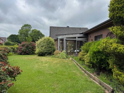 Einfamilienhaus mit Wintergarten und Garage in gefragter Lage