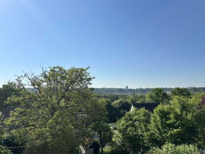 Blick ins Grüne und Ruhe - 3-Zimmer-Wohnung mit Balkon und EBK in Stuttgart-Dachswald