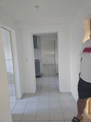 Helle 2-Zi-Wohnung mit EBK in Weiterstadt