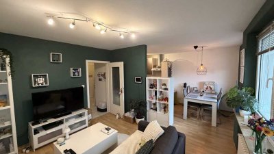 Helle 2-Zimmer-Wohnung in gepflegtem Mehrfamilienhaus