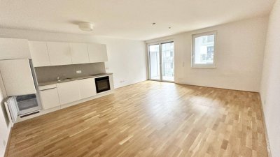 Moderne 1. Zimmer Wohnung mit Balkon / ab sofort verfügbar