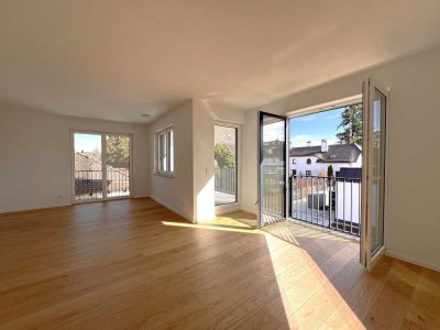 NEUBAU-WOHNKOMFORT: Hochwertig ausgestattete 3-Zi.-Wohnung mit Süd-Loggia + Balkon in schönster Lage