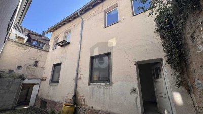INNENSTADTJUWEL MIT ENTWICKLUNGSMÖGLICHKEITEN