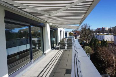 *Unikat* 3,5-Zimmer- Penthouse ohne Schrägen in 2. Reihe, Lift und ca. 41 m²-DT in Trudering