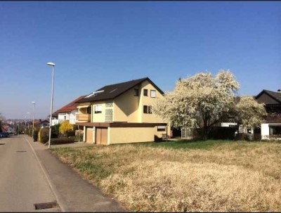 4-Zimmer-Wohnung mit Balkon und EBK in Weissach im Tal