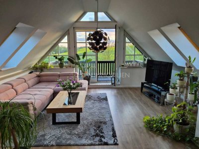 170 m² Maisonette Wohnung mit Balkon, Terrasse sowie zwei Parkplätzen