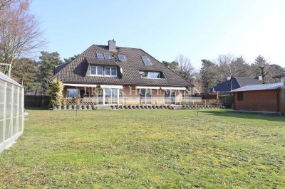 Attraktives Zweifamilienhaus mit vielfältigen Nutzungsmöglichkeiten in Quickborn Heide