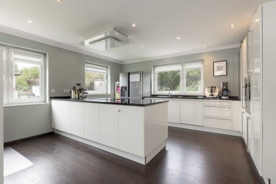 Großzügige Gartenwohnung im Haus-im-Haus-Stil in Hofheim-Wallau