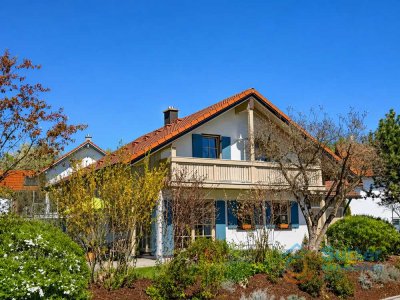 Gepflegtes Einfamilienhaus mit Einliegerwohnung
