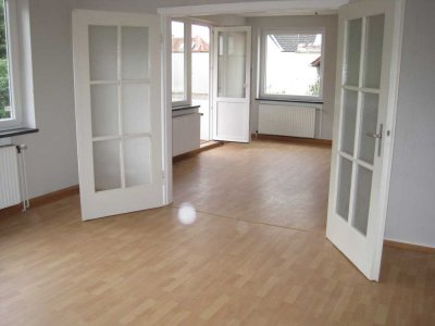 TOP Lage Galgenberg: 3-Zi-Whg mit Südbalkon zum 01.09.25