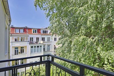 Sanierte und lichtdurchflutete  Endetage nahe der Außenalster mit Energie-Kennwert "A"
