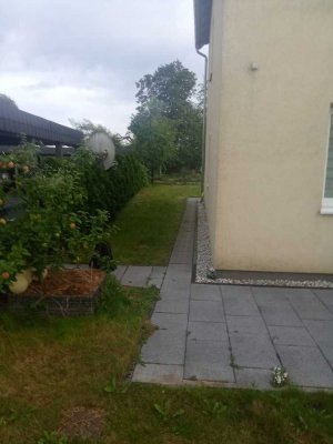 Eckreihenhaus in Nieder Neuendorf bei Berlin mit direkten Seeblick zu vermieten