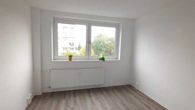 Mit dem ebenerdigen Aufzug in die 4. Etage! - Jetzt Termin vereinbaren.