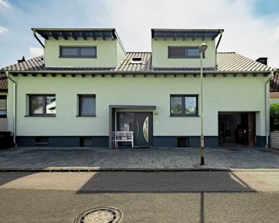 *Provisionsfrei* Luxuriöses kernsaniertes/aufgestocktes Einfamilienwohnhaus