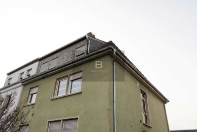 Gut gelegene 3-ZKB-Wohnung mit Balkon und Garage – langjährig vermietet