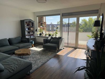 3,5-Zimmer Wohnung - provisionsfrei - Top saniert - KEINE Erbpacht