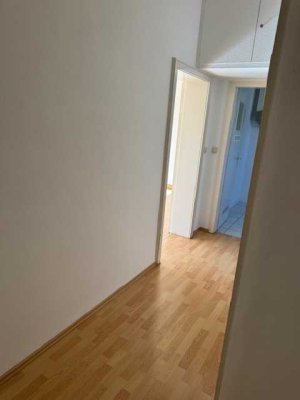 Charmante 1-Zimmer-Wohnung direkt am Fluss