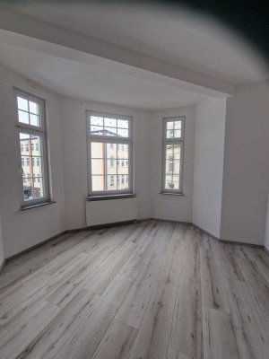 Sanierte Altbauwohnung in Langerfeld 100 qm