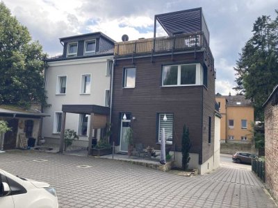 Zentral in Birkenwerder Vier Zimmer Wohnung mit 20 m² Dachterrasse