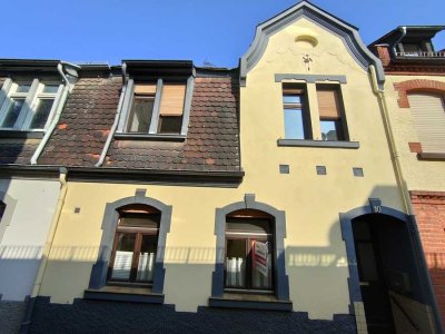 Moderner Altbauflair
- Charmantes Stadthaus im Herzen von Eltville - Terrasse & Balkon