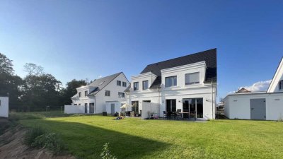 174 qm große XL Doppelhausvilla mit Südgarten und Garage!