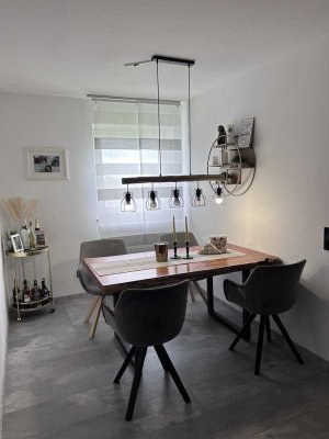 Modernisierte 4-Raum-Wohnung mit Balkon in Diez
