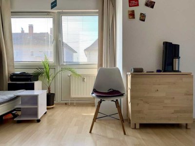 Karlsruhe-Südstadt: 1-Zi.-ETW mit TG-Platz