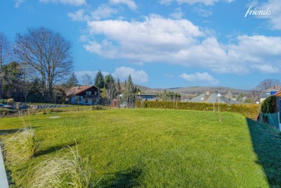 Moderne Traumvilla mit wunderschönem Weitblick
