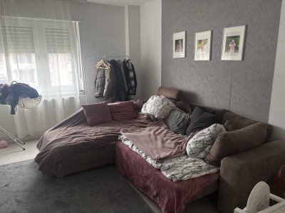 schöne Helle 2 Zimmer Wohnung