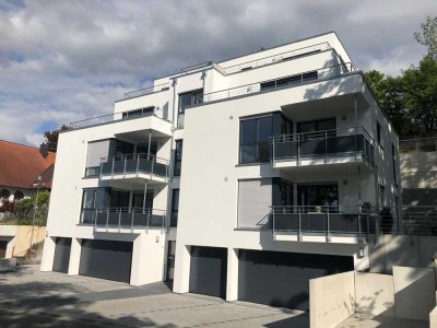 Geschmackvolle 2,5-Raum-Wohnung mit Balkon und Einbauküche in Rottenburg am Neckar