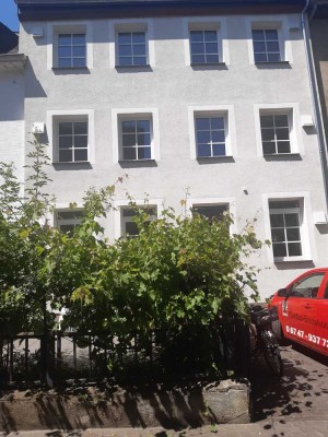 Günstiges, saniertes 6-Zimmer-Reihenhaus in Boppard