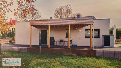 GRENZE LUXEMBURG: WOHNHAUS/ GEHOBENE AUSSTATTUNG/ SICHT INS GRÜNE