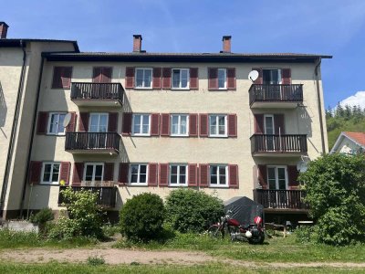 PROFITABLES MFH MIT 5% RENDITE [PLUS] RIESEN-POTENZIAL FÜR MEHR WOHNUNGEN (AUSBAU & AUFSTOCKUNG)