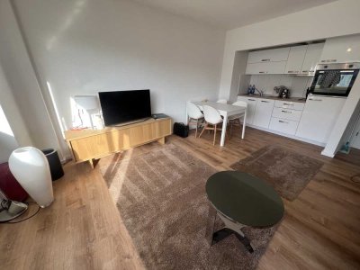 Schicke 2-Zimmer Wohnung mit Balkon im 5. OG in Köln Altstadt & Neustadt-Süd