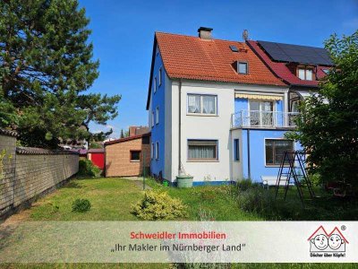 Großzügige Doppelhaushälfte zum Sanieren in Neunkirchen sucht kreative Köpfe