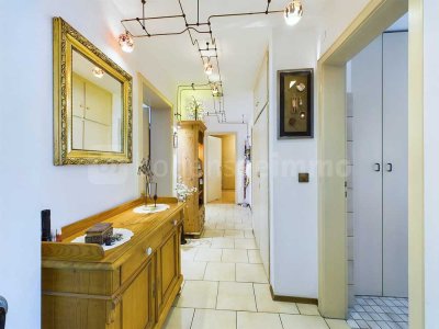 Attraktive 4,5 -Zimmer-Maisonettewohnung im Paradies mit 2 Stellplätzen und Sauna