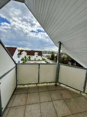 2,5-Zimmer-ETW mit Balkon + TG-Stellplatz in Rinteln-Südstadt