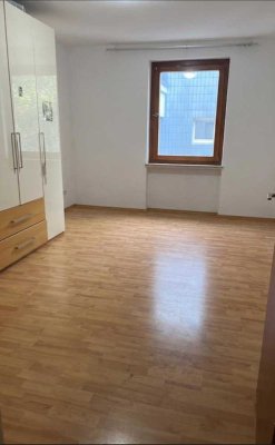 Alltagstaugliche 3,5-Zimmer-Wohnung in Karlsruhe