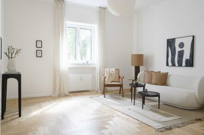 Luxussanierte Altbauwohnung in Neuhausen (Befristet)