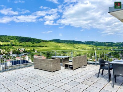 Villa mit Dachterrasse &amp; Panoramablick in Top-Lage