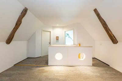 Reetdachhäuschen mit Stallungen am Haus!