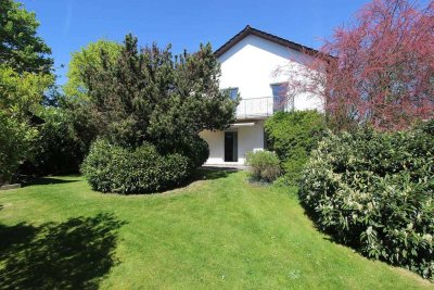 Seltene Gelegenheit in Kassel-Harleshausen - EFH mit großem Grundstück und Garage in ruhiger Lage!