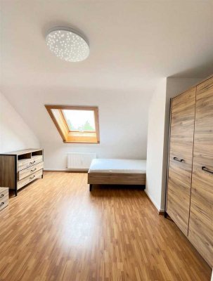 *Exklusive voll möblierte 4,5-Zimmer-Wohnung im Komponistenviertel!*